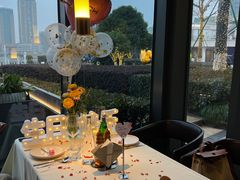 -MONICH牛排融合餐厅(和义大道购物中心店)