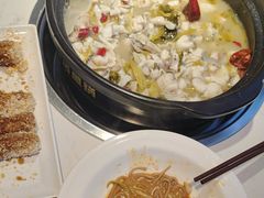 -周渝食惦酸菜鱼(青浦店)