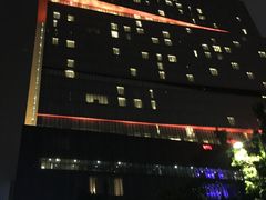 -广州天河希尔顿酒店