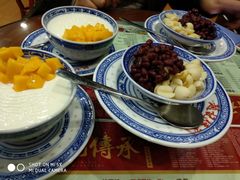 -赵记传承特色牛奶甜品(泉城广场店)