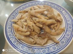 -云河农家乐饭店(福禄缘树山店)