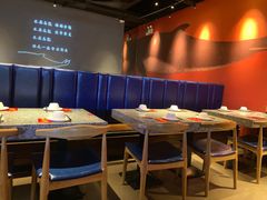 卡座-里岛烤鱼(东港凯虹广场店)