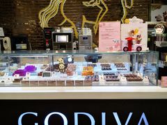 面包甜点陈列柜-GODIVA(国际金融中心店)