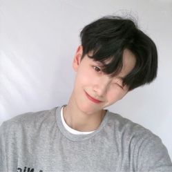 -东秀护肤造型