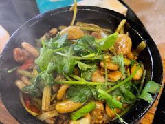 -大头唛·啫鸡煲.粤菜.专门店(289艺术园区店)