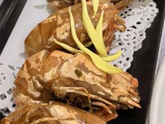 -荣誉海鲜酒楼(海湾店)