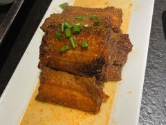 -靠山屯东北农家菜(八龙桥雅苑店)