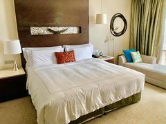 -青岛海尔洲际酒店