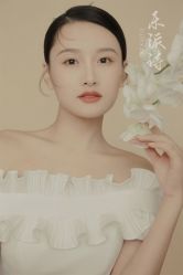 -乐派诗婚纱摄影