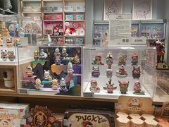 -泡泡玛特POPMART(杭州乐堤港店)