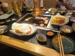 -臻牛烤肉