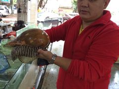 -覃记海鲜美食餐厅