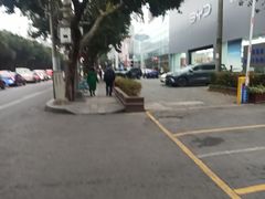 -正南齊北重庆老火锅(光华村直营店)