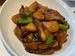 -关东小磨东北菜(上海长风大悦城店)