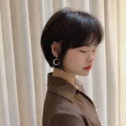 -Moyue HAIR SALON