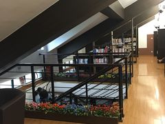 -杨浦区图书馆(长海路街道分馆)
