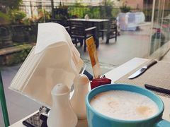 -深圳富苑皇冠假日套房酒店