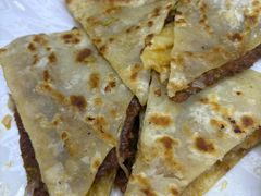 -溢心园香河肉饼总店