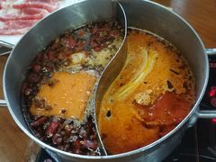 -重庆小天鹅(英雄山路店)