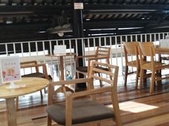 -猫的天空之城概念书店(苏州平江店)