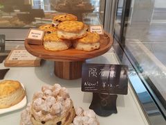 -SKROLL卡特司库·蛋糕定制·生吐司·司康(古北程家桥店)
