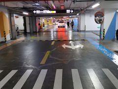 -上海七宝领展广场·地下停车场