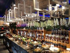 自助取餐区-大山炭火烤肉自助(百盛步行街广场店)