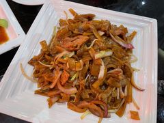 干炒牛河-玉兰苑一等茶餐厅