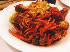 蒜香小龙虾-虾胡闹龙虾馆(湄南河店)