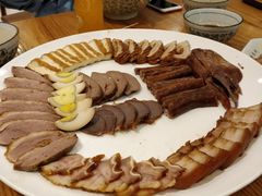 -狮头牌卤味研究所·卤味饭(花城汇南区店)