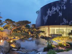 -罗红摄影艺术馆