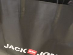 -砂之船奥莱(南京江宁店)