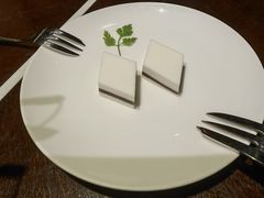 餐后甜品-杭州西子湖四季酒店·金沙厅