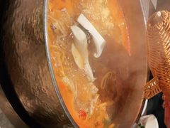-野山舂·贵州现舂酸汤牛肉(民生路店)