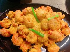咸蛋黄焗虾球-一棠龙虾(徐家汇城开YOYO店)