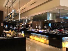 -上海西藏大厦万怡自助餐厅(徐汇店)