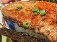 鹅肝握寿司-越光米贩精致料理餐厅(金鹰店)