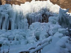 -大平台龙居瀑布旅游区