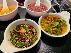 -重庆小天鹅火锅(中商广场店)