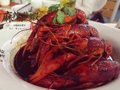 -龙巢盱眙龙虾·鸡煲·烧烤宵夜(坪洲店)