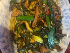 -魏铭鱼头捞饭(晋阳路店)