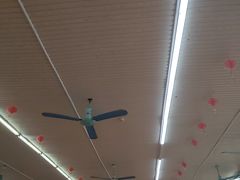 -红月湾海鲜饭店•沙滩海景(双月湾店)