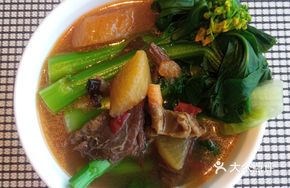 Chicken and Beef Noodle Soup