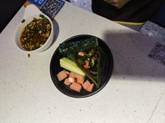 -钢管厂五区小郡肝串串香(滨江店)