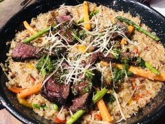 -查特花园美食广场(西单大悦城店)