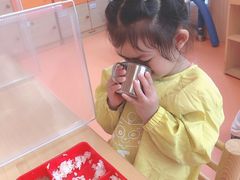 -小门牙好性格托育(北外滩中心)