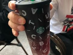 -星巴克(杭州西湖银泰1F店)