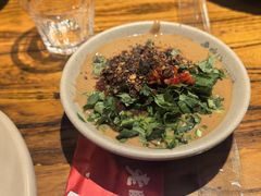 -老牌坊云南鱼豆花火锅(嵩山店)