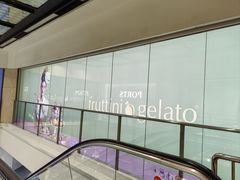 -人民广场-地下停车场