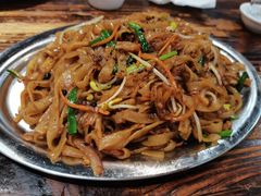 -蚝美人·生蚝海鲜烧烤(茶花园店)